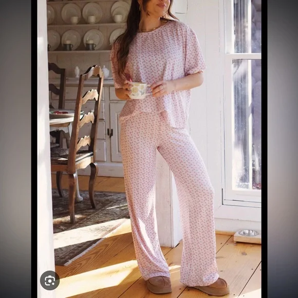 Grey Bandit barbie’s garden Pajama Set - Picture 2 of 6